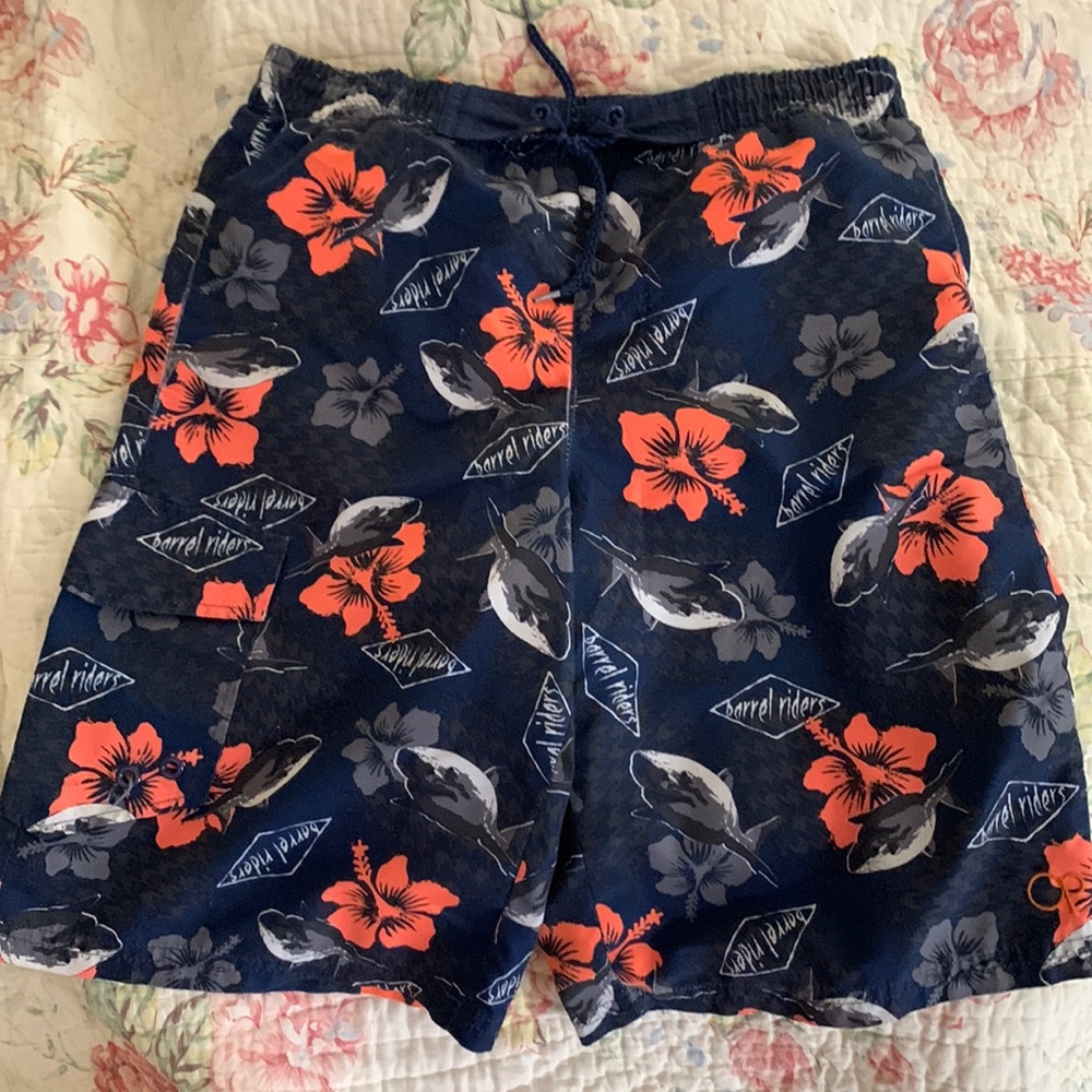 Boys size 10/12 board shorts